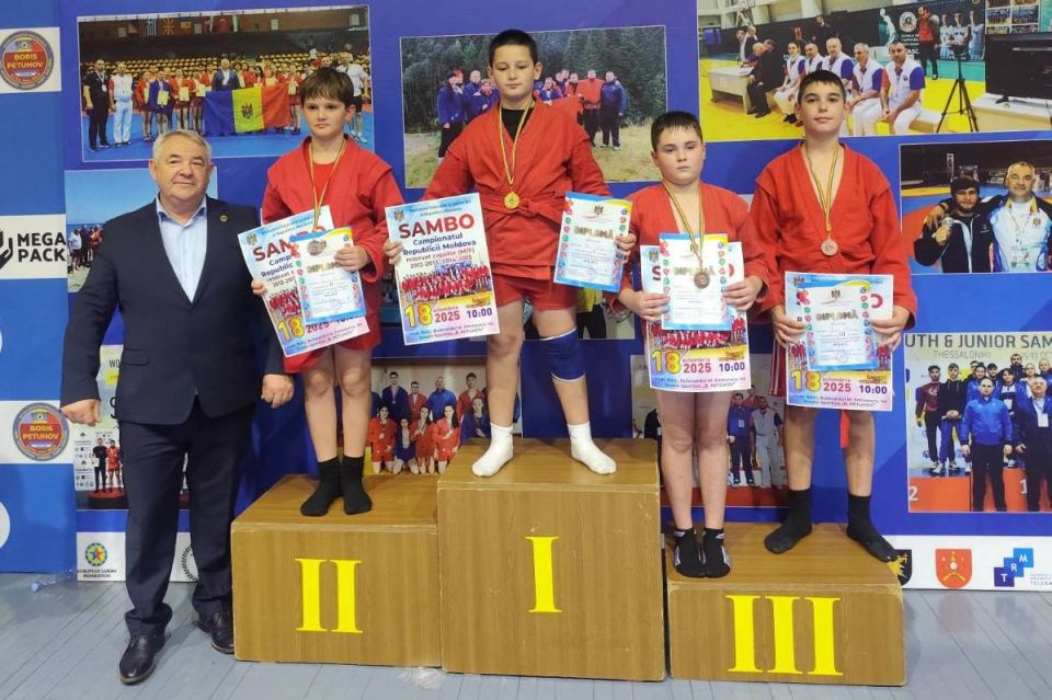 С 17 по 19 октября в городе Бельцы прошёл чемпионат РМ по самбо С 17 по 19 октября в городе Бельцы прошёл чемпионат РМ по самбо