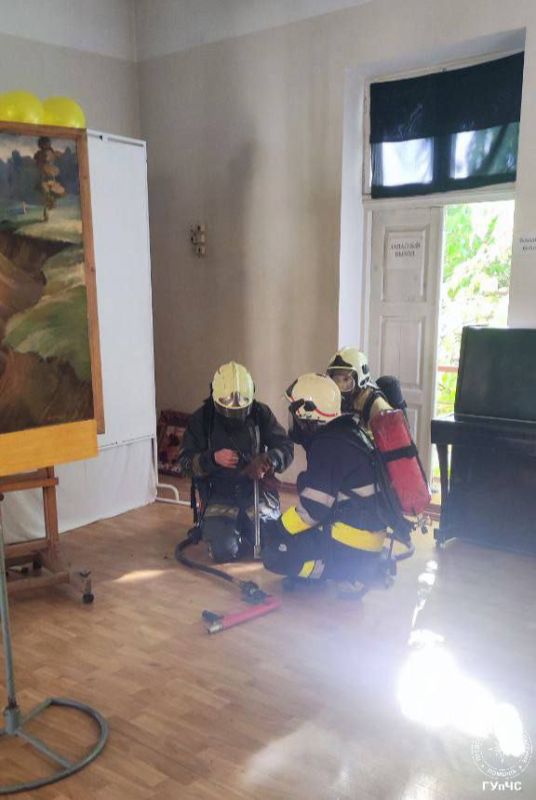 Учения пожарных в Бендерах Учения пожарных в Бендерах