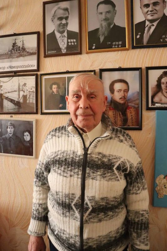 Поздравляем с днём рождения Пуганова Константина Ивановича! Поздравляем с днём рождения Пуганова Константина Ивановича!