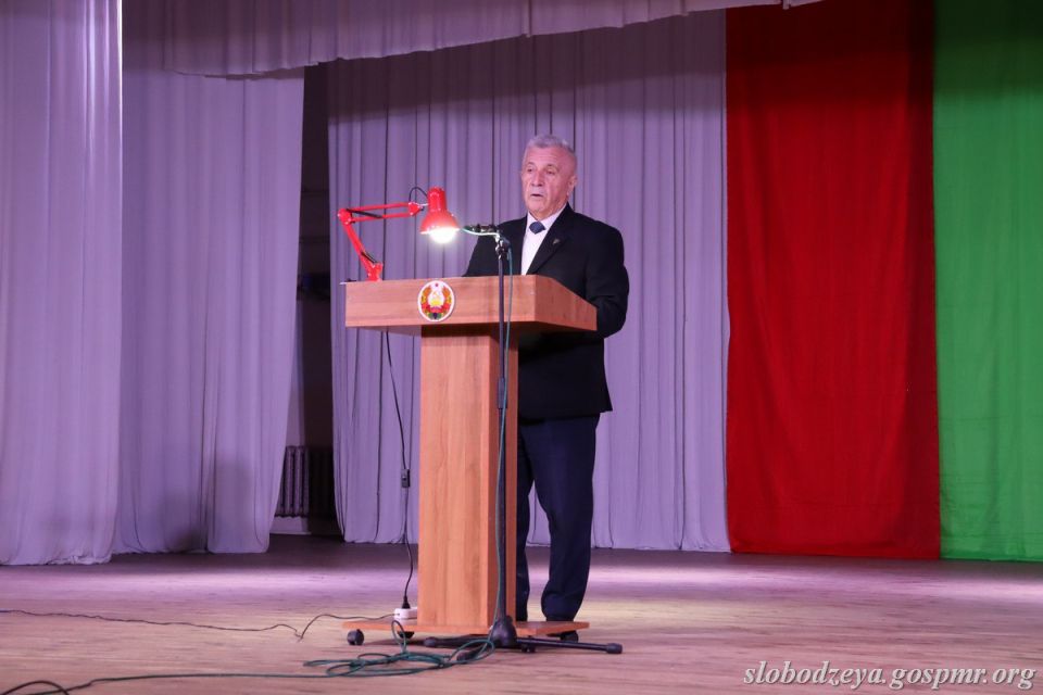 Открытый урок истории «Приднестровский народ: идентичность сквозь века» на примере Слободзейского района стал содержательным разговором о прошлом и настоящем нашего края