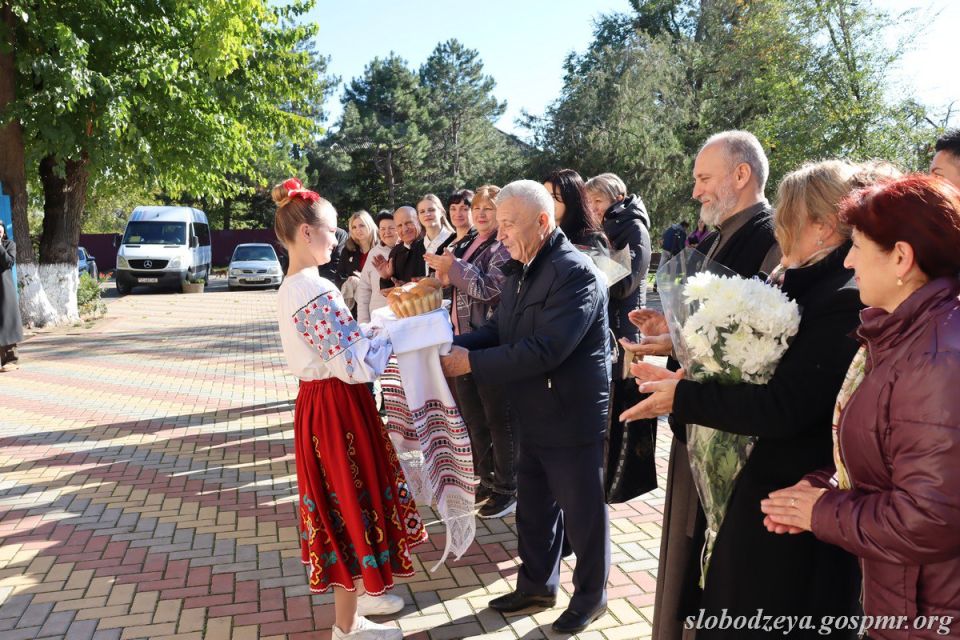 Музей истории села Незавертайловка отметил 65-летний юбилей Музей истории села Незавертайловка отметил 65-летний юбилей