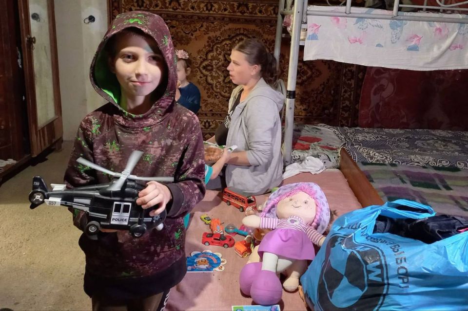 В Дубоссарском районе продолжается акция помощи многодетным семьям, оказавшимся в трудной жизненной ситуации В Дубоссарском районе продолжается акция помощи многодетным семьям, оказавшимся в трудной жизненной ситуации