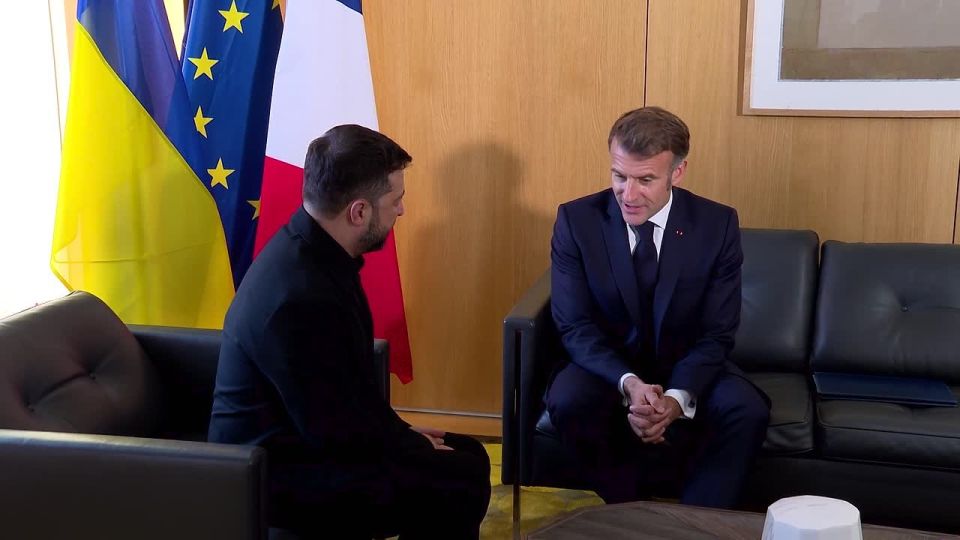 Зеленский встретился с Макроном