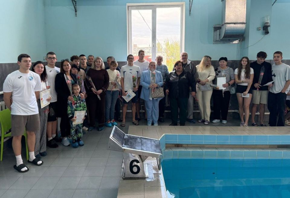 В Тирасполе отметили лучших пловцов сезона