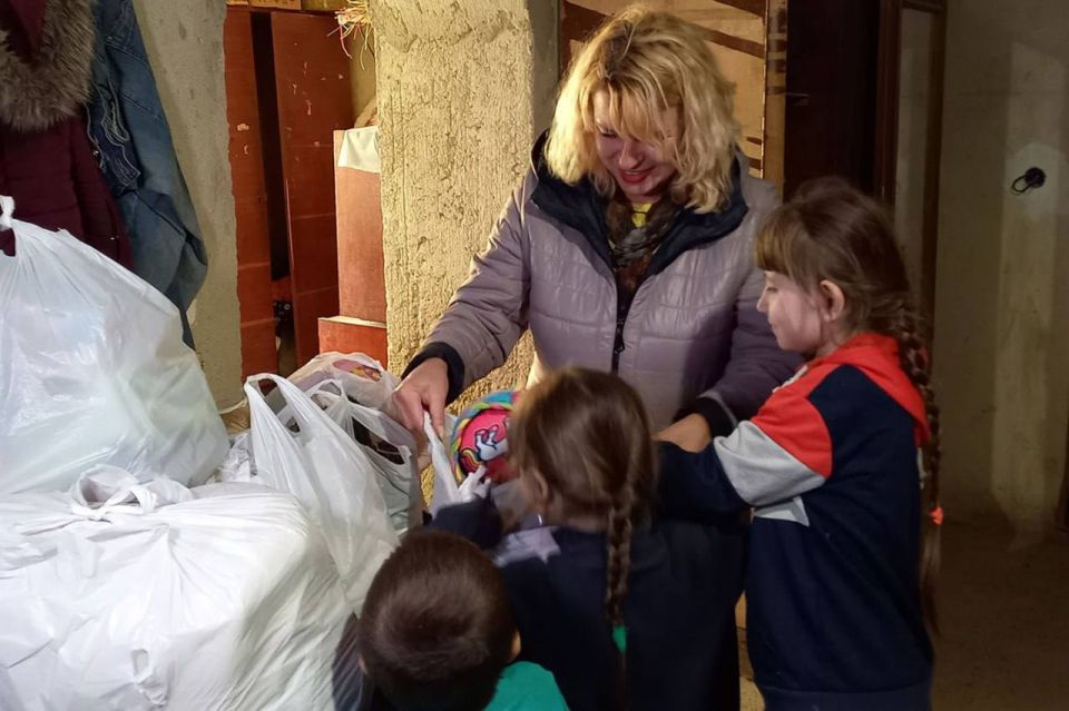 В Дубоссарском районе продолжается акция помощи многодетным семьям, оказавшимся в трудной жизненной ситуации В Дубоссарском районе продолжается акция помощи многодетным семьям, оказавшимся в трудной жизненной ситуации