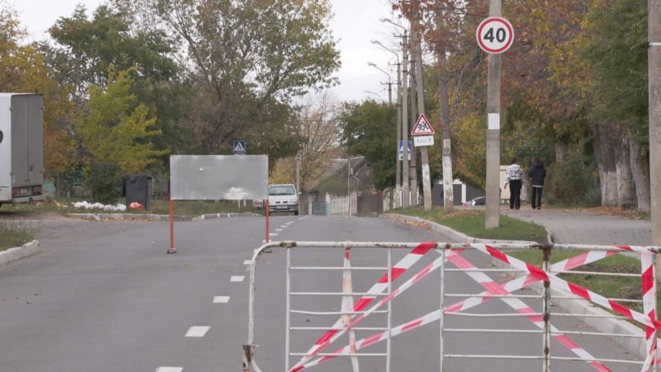 На улице Тамары Кручок — ремонт дороги На улице Тамары Кручок — ремонт дороги