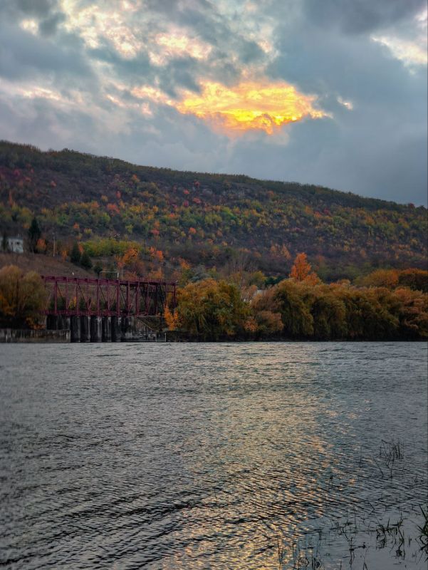 Осенние Строенцы (Рыбницкий район) Осенние Строенцы (Рыбницкий район)