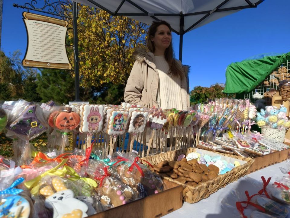 Работают подворья из разных уголков Приднестровья Работают подворья из разных уголков Приднестровья