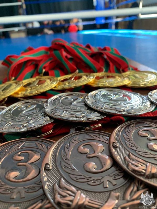 25 октября в Дубоссарах прошел турнир по кикбоксингу в рамках Фестиваля детско-юношеского спорта, приуроченного ко Дню милиции и посвященного памяти милиционеров, погибших при исполнении служебного долга 25 октября в Дубоссарах прошел турнир по кикбоксингу в рамках Фестиваля детско-юношеского спорта, приуроченного ко Дню милиции и посвященного памяти милиционеров, погибших при исполнении служебного долга