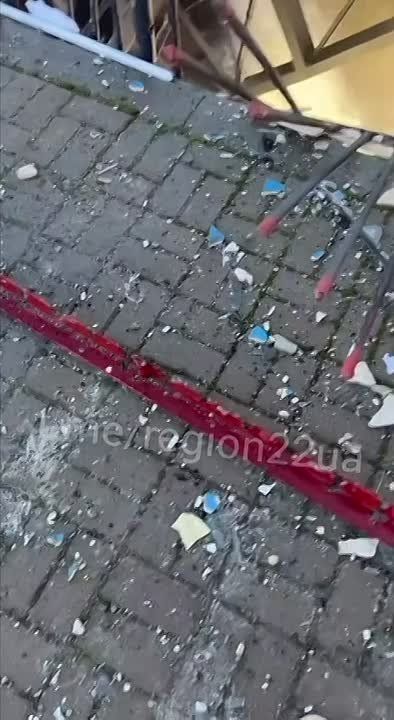 Поврежденная дамба Белгородского водохранилища