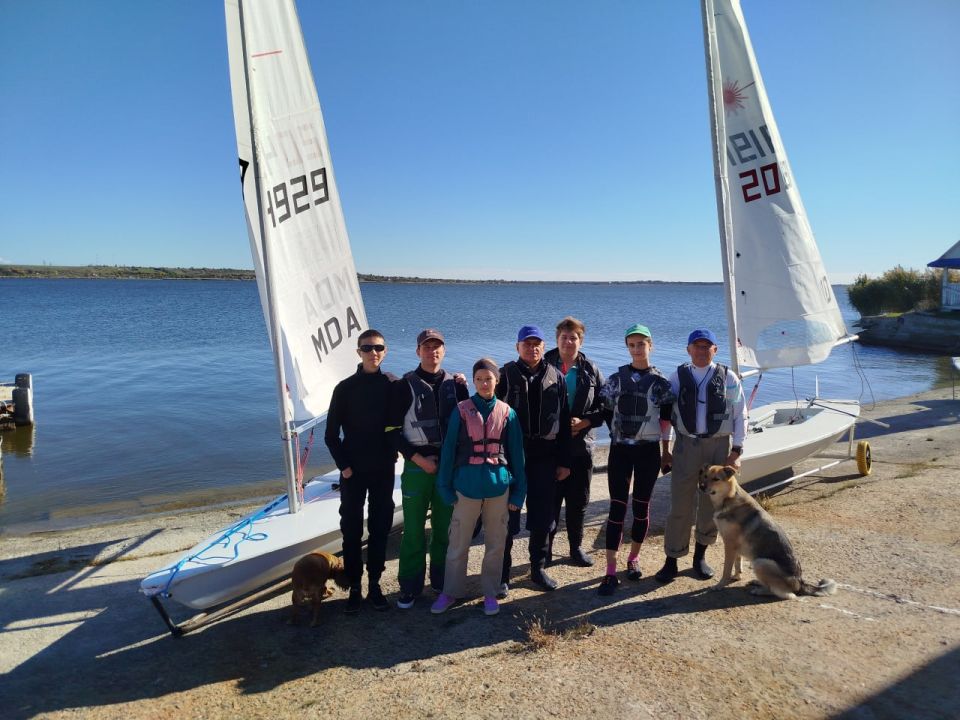 Приднестровские яхтсмены завершают сезон поочередно Приднестровские яхтсмены завершают сезон поочередно