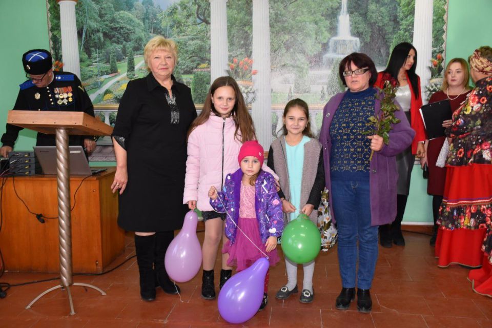 Накануне в селе Валя-Адынка состоялось праздничное мероприятие, посвящённое храмовому празднику Накануне в селе Валя-Адынка состоялось праздничное мероприятие, посвящённое храмовому празднику