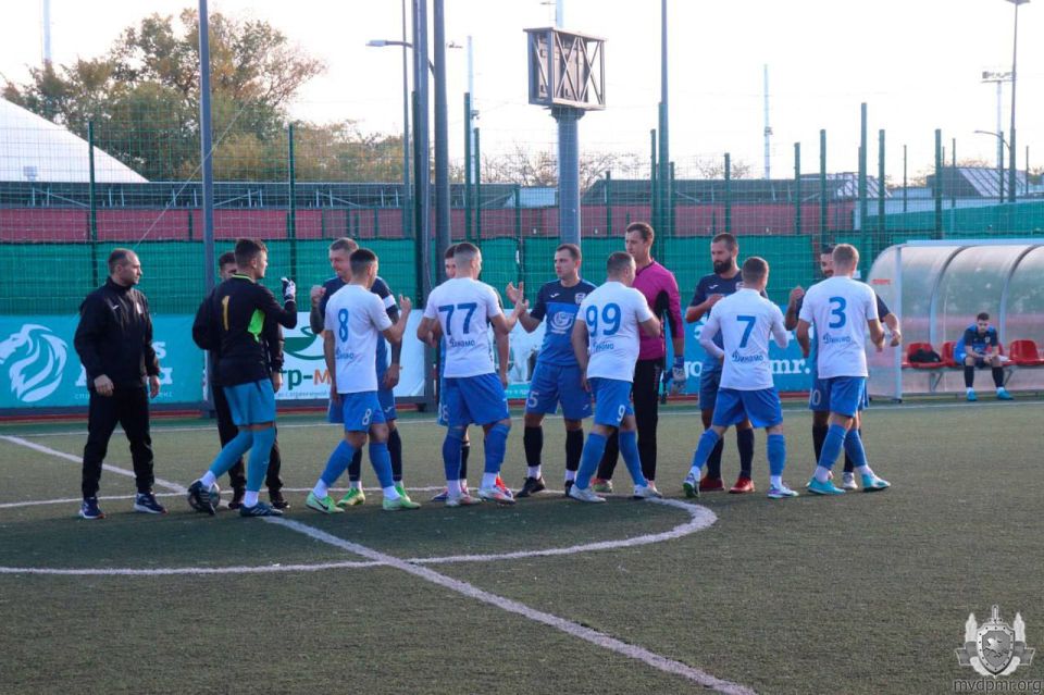 Футболисты-слободзейцы твёрдо идут вперёд