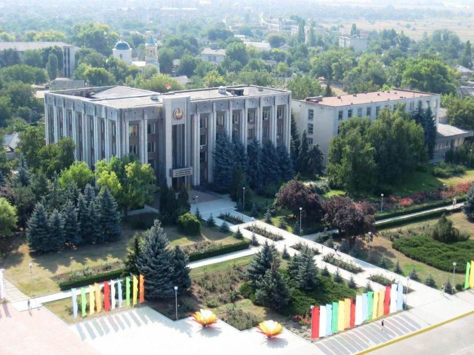 Президент Вадим Красносельский поздравил Дубоссары с Днём города: