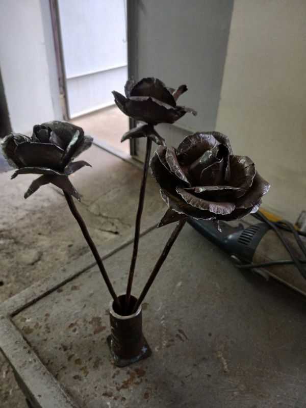 Сварщик, строитель, электромонтёр, мастер по ремонту и обслуживанию автомобилей, систем жилищно-коммунального хозяйства, мехатроник — это далеко не полный перечень специальностей, которые предлагает Промышленно-строительный... Сварщик, строитель, электромонтёр, мастер по ремонту и обслуживанию автомобилей, систем жилищно-коммунального хозяйства, мехатроник — это далеко не полный перечень специальностей, которые предлагает Промышленно-строительный...