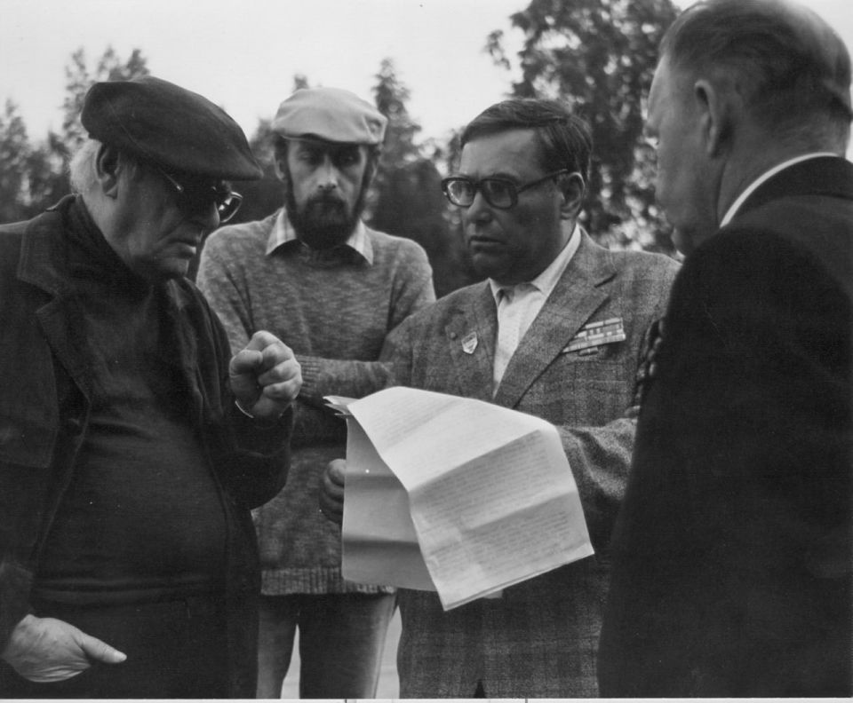 112 лет со дня рождения легендарного фронтового оператора и режиссёра Ефима Учителя 112 лет со дня рождения легендарного фронтового оператора и режиссёра Ефима Учителя