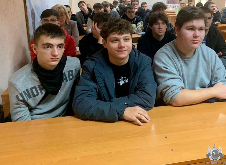 Диалог с ГАИ о безопасности дорожного движения Диалог с ГАИ о безопасности дорожного движения