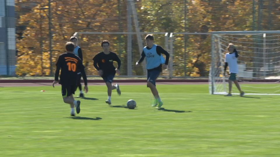 В Бендерах завершился муниципальный этап «Кожаного мяча» В Бендерах завершился муниципальный этап «Кожаного мяча»