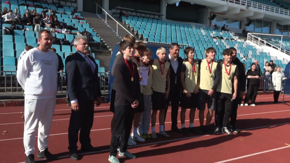 В Бендерах завершился муниципальный этап «Кожаного мяча» В Бендерах завершился муниципальный этап «Кожаного мяча»