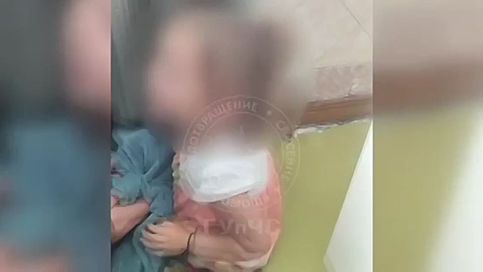 Девочка из Тирасполя застряла в батарее: руку засунула, а вытянуть не смогла