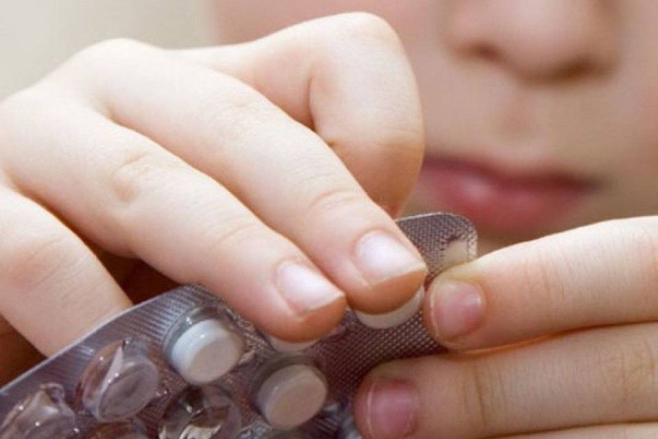 В Рыбнице мальчик съел несколько таблеток ибупрофена