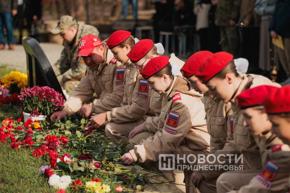 Память погибших во время политических репрессий 1937-38 годов почтили в Тираспольской крепости Память погибших во время политических репрессий 1937-38 годов почтили в Тираспольской крепости