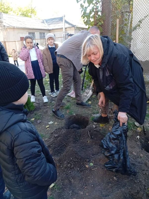 Декада начальных классов завершилась в Бендерской гимназии № 2 Декада начальных классов завершилась в Бендерской гимназии № 2