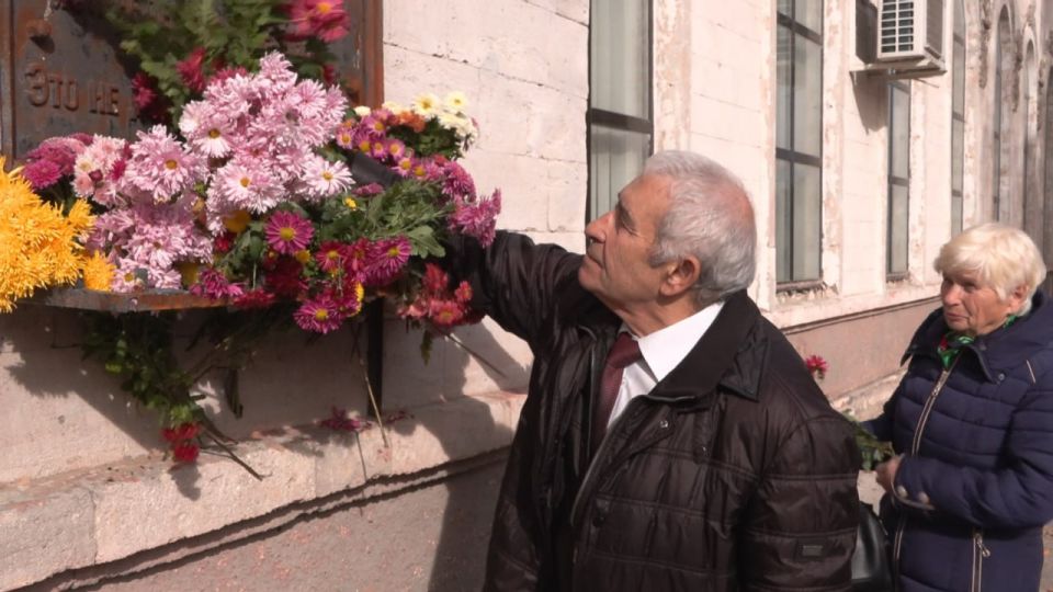 Память жертв политических репрессий почтили в Бендерах Память жертв политических репрессий почтили в Бендерах