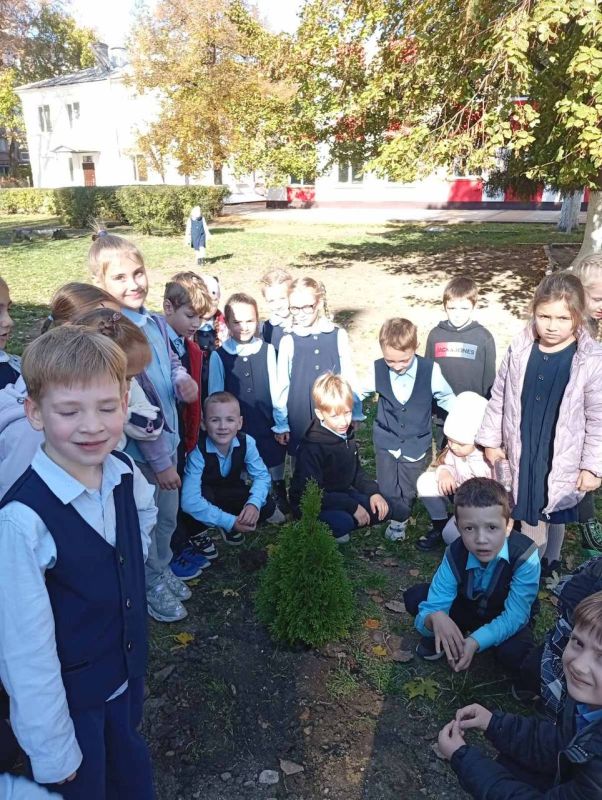 Декада начальных классов завершилась в Бендерской гимназии № 2 Декада начальных классов завершилась в Бендерской гимназии № 2