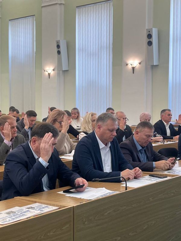 Сегодня состоялось 2-е пленарное заседание 21-й сессии 26 созыва Тираспольского городского Совета народных депутатов Сегодня состоялось 2-е пленарное заседание 21-й сессии 26 созыва Тираспольского городского Совета народных депутатов