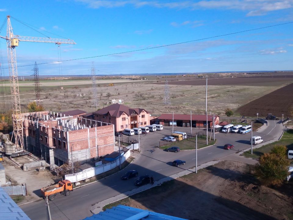 Члены экспертной комиссии конкурса "Приднестровское качество" посетили многоквартирный дом в Тирасполе, недавно сданный Строительным управлением №28 по ул. Юности, 76 Члены экспертной комиссии конкурса "Приднестровское качество" посетили многоквартирный дом в Тирасполе, недавно сданный Строительным управлением №28 по ул. Юности, 76