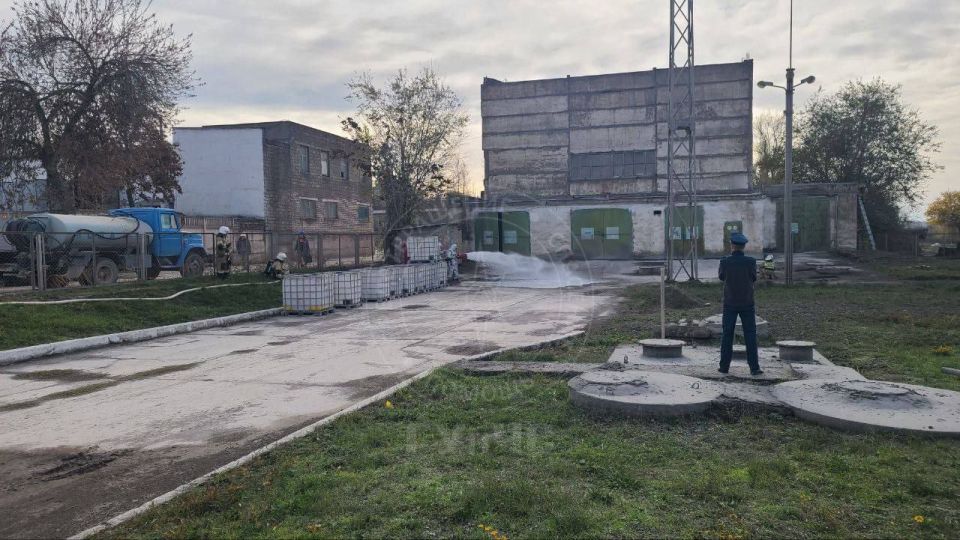 В Рыбнице на базе цементного комбината прошли тактические учения в рамках Школы оперативного мастерства В Рыбнице на базе цементного комбината прошли тактические учения в рамках Школы оперативного мастерства