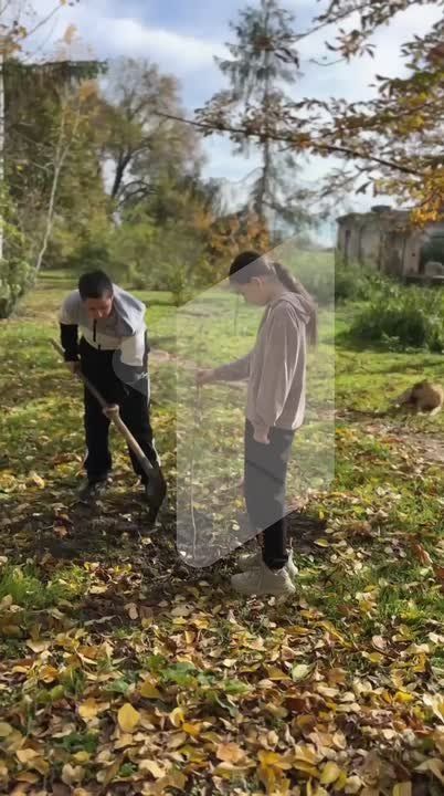 В Чобручах школьники решили провести последний учебный день перед каникулами с пользой