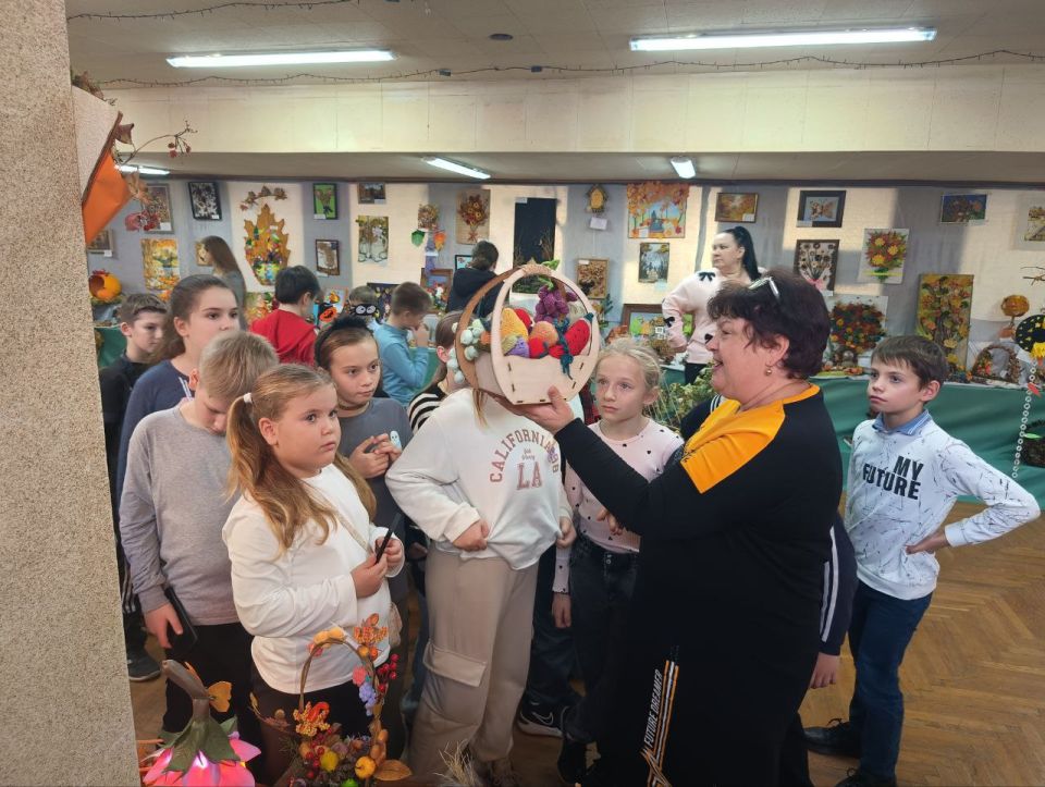 Для первых посетителей выставки — экскурсия Для первых посетителей выставки — экскурсия