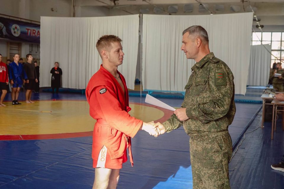 В ВООРУЖЕННЫХ СИЛАХ ПРОШЕЛ ЧЕМПИОНАТ ПО САМБО НА КУБОК МИНИСТРА ОБОРОНЫ В ВООРУЖЕННЫХ СИЛАХ ПРОШЕЛ ЧЕМПИОНАТ ПО САМБО НА КУБОК МИНИСТРА ОБОРОНЫ