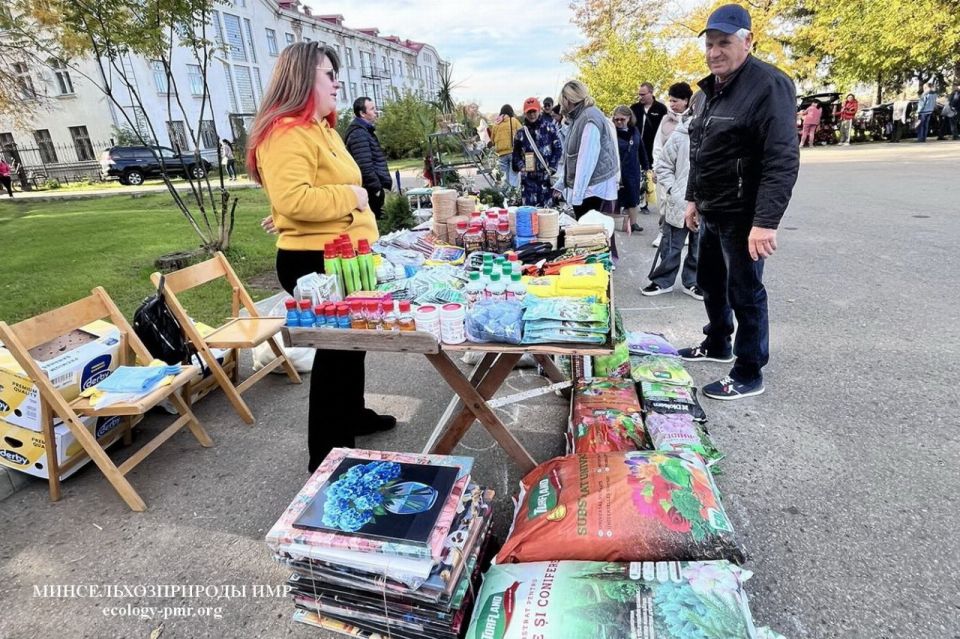 Республиканский ботсад: выставка-продажа растений Республиканский ботсад: выставка-продажа растений