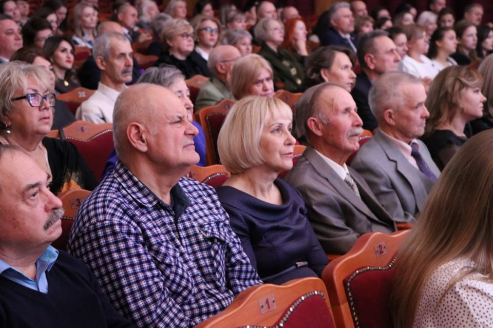 Сергей Оболоник вручил государственные награды сотрудникам Республиканского центра гигиены и эпидемиологии Сергей Оболоник вручил государственные награды сотрудникам Республиканского центра гигиены и эпидемиологии