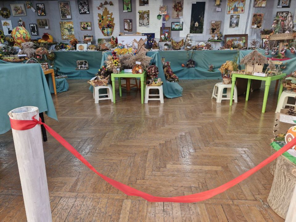 Готовится к открытию выставка «Дары осени» Готовится к открытию выставка «Дары осени»