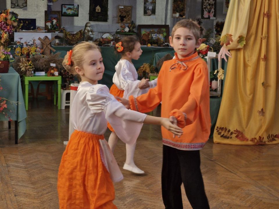 Готовится к открытию выставка «Дары осени» Готовится к открытию выставка «Дары осени»