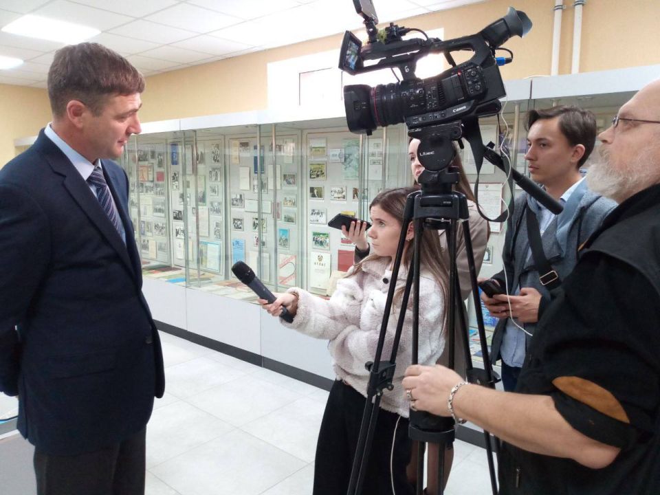 В Приднестровском госуниверситете открыли обновленный музей истории ПГУ В Приднестровском госуниверситете открыли обновленный музей истории ПГУ