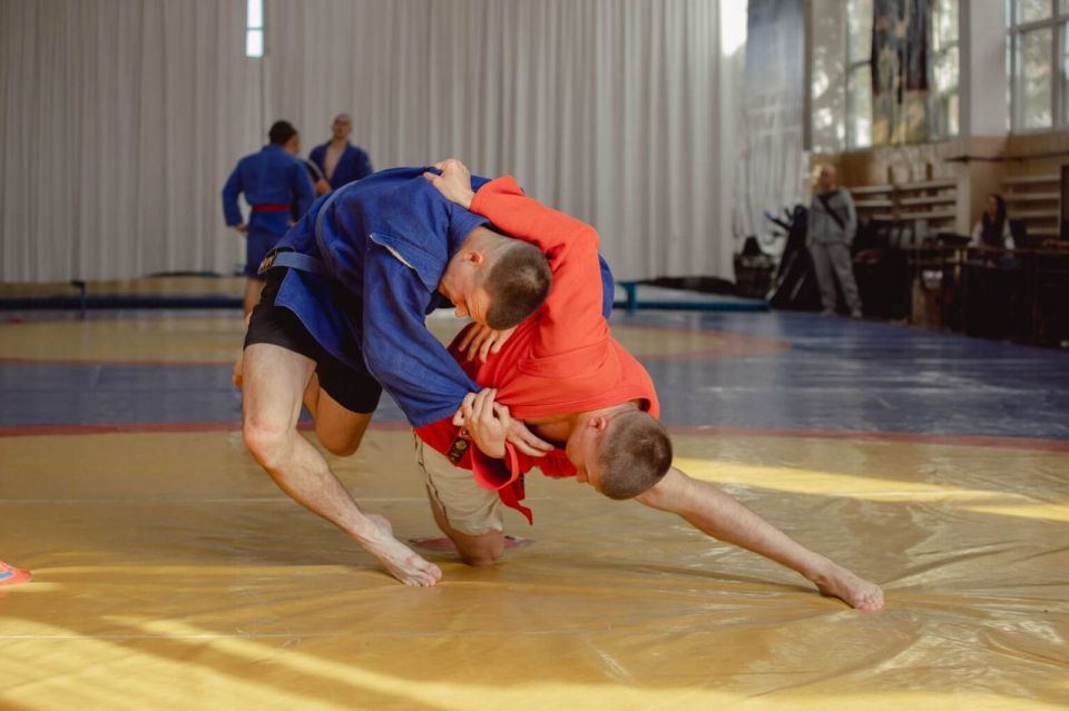 В ВООРУЖЕННЫХ СИЛАХ ПРОШЕЛ ЧЕМПИОНАТ ПО САМБО НА КУБОК МИНИСТРА ОБОРОНЫ В ВООРУЖЕННЫХ СИЛАХ ПРОШЕЛ ЧЕМПИОНАТ ПО САМБО НА КУБОК МИНИСТРА ОБОРОНЫ