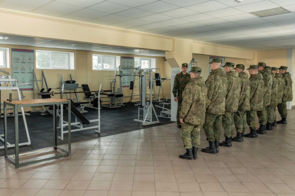 Курсанты Военного института посетили подразделения Тираспольского гарнизона Курсанты Военного института посетили подразделения Тираспольского гарнизона