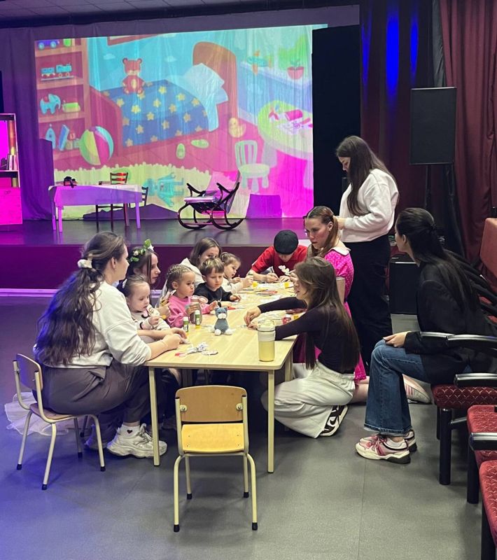 В центре досуга молодежи «Юбилейный» прошла интерактивная игровая программа «Я сам!» В центре досуга молодежи «Юбилейный» прошла интерактивная игровая программа «Я сам!»