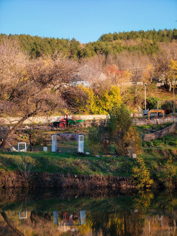Фазенда «Садки», гостевые дома Валя-Адынки и другие туристические зоны отдыха Каменского района в объективе Виталия Калерина Фазенда «Садки», гостевые дома Валя-Адынки и другие туристические зоны отдыха Каменского района в объективе Виталия Калерина