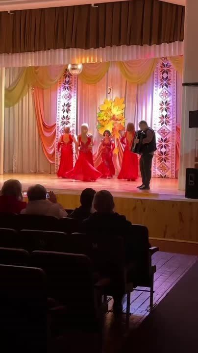 Аргентинское танго, балканские мотивы и казачьи песни на вечере отдыха в столичном доме народных традиций и ремёсел