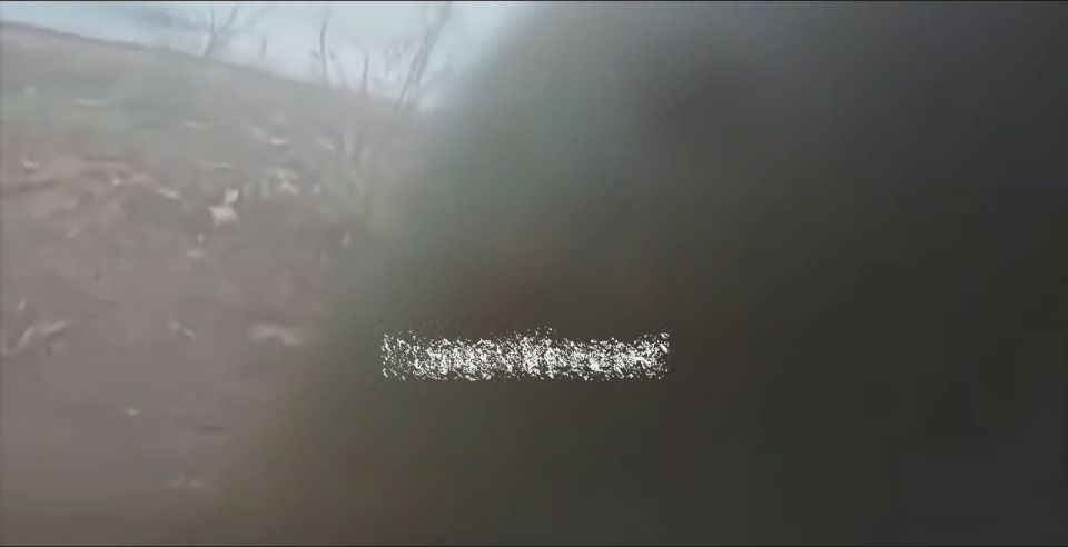 #FPV Момент прилета FPV пр позициям ВС России (предположительно)