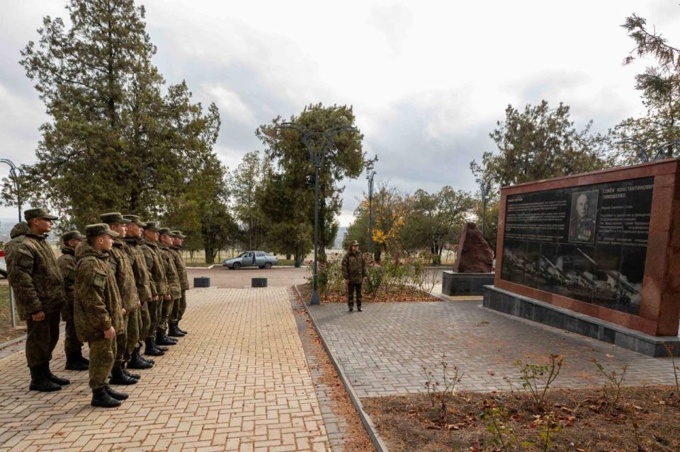 КУРСАНТЫ ВОЕННОГО ИНСТИТУТА ПОСЕТИЛИ КИЦКАНСКИЙ ПЛАЦДАРМ И МОНАСТЫРЬ КУРСАНТЫ ВОЕННОГО ИНСТИТУТА ПОСЕТИЛИ КИЦКАНСКИЙ ПЛАЦДАРМ И МОНАСТЫРЬ