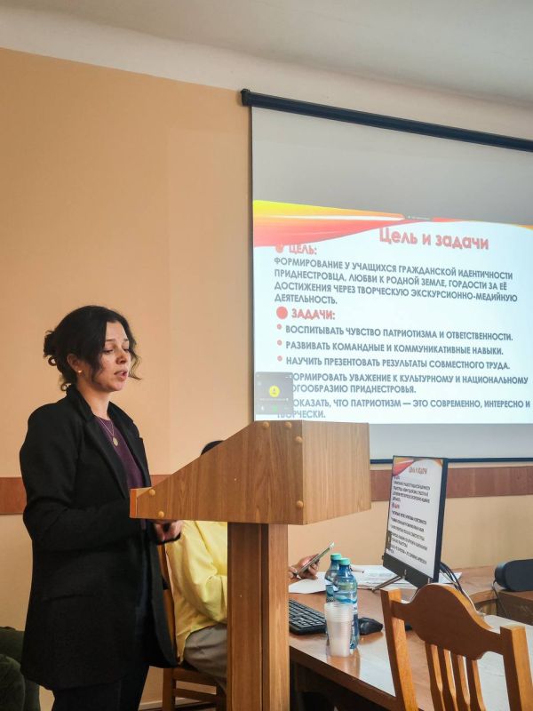 В Минпросвещения ПМР подвели итоги конкурса воспитательных практик гражданско-патриотической направленности В Минпросвещения ПМР подвели итоги конкурса воспитательных практик гражданско-патриотической направленности