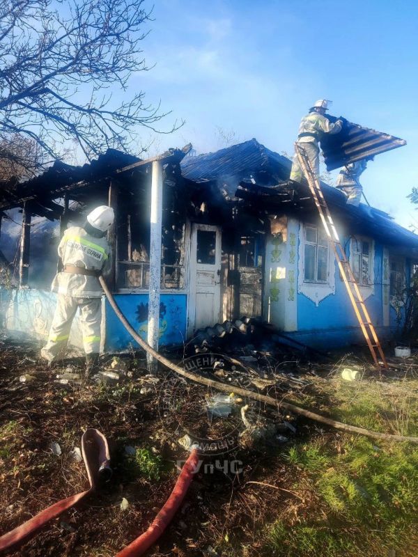 В Каменском районе сгорел дом