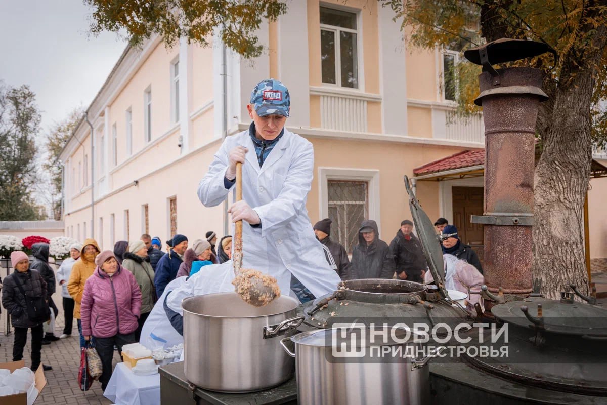 Праздничный концерт ко Дню милиции – в воскресенье, 9 ноября Праздничный концерт ко Дню милиции – в воскресенье, 9 ноября